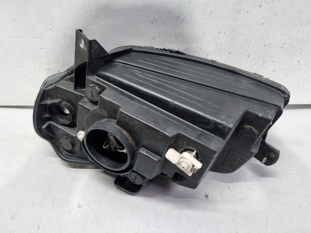 Farol Dir. Máscara Negra Fiat Uno Vivace 2010/2015 Seminovo. 6