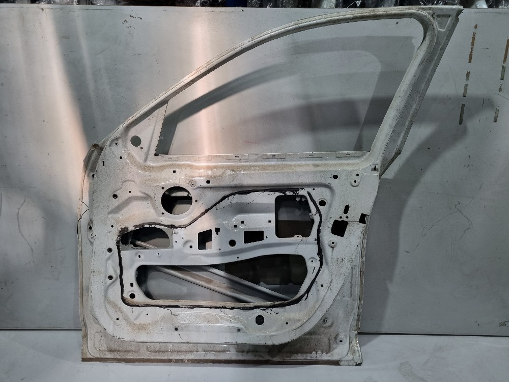Porta Dianteira Do Lado Direito Bmw X3 2013/2017 Dianteira 4