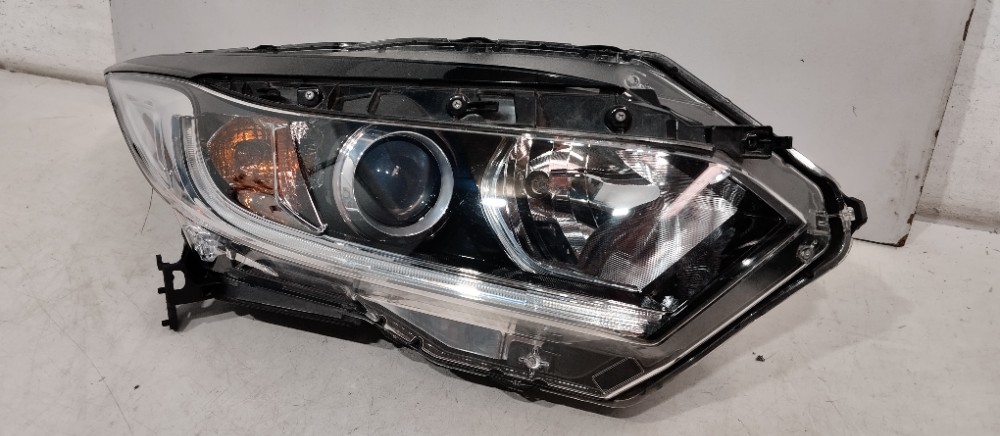Farol Direito Do Honda Hr-v 2019 / 2022 Direito/passageiro 2