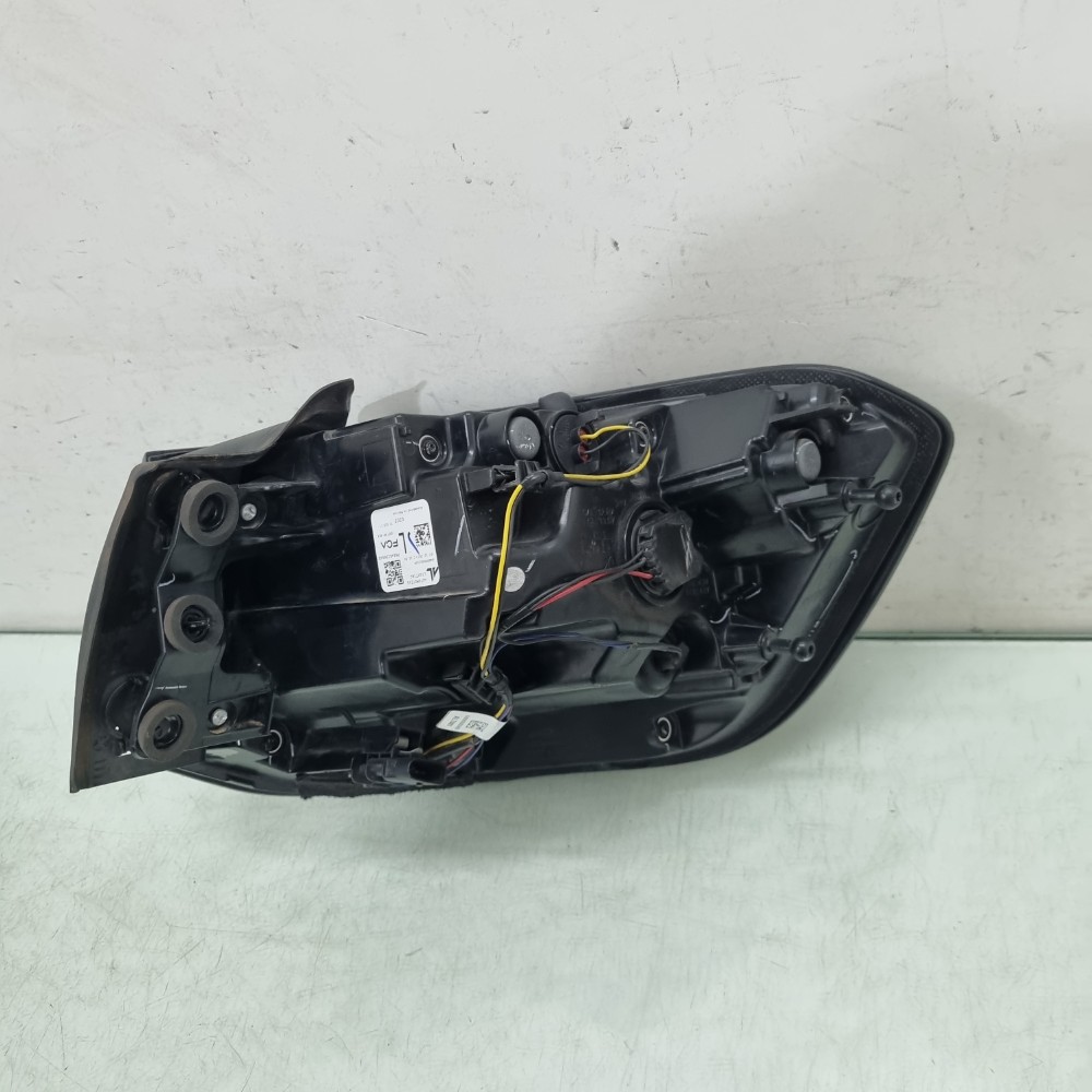 Lanterna Do Lado Esquerdo Com Led Jeep Compass 2022/2024 – Esquerdo/motorista 4