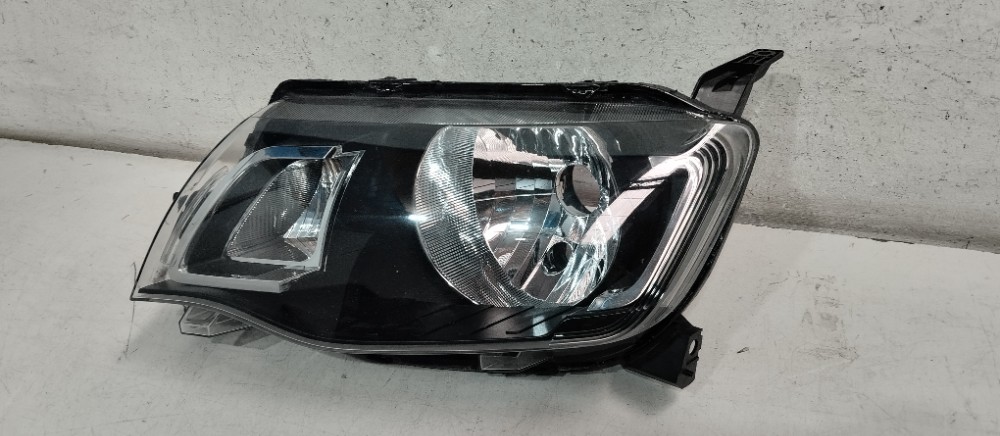 Farol Dianteiro Esquerdo Renault Kwid 2016/2022 Esquerdo/motorista 2