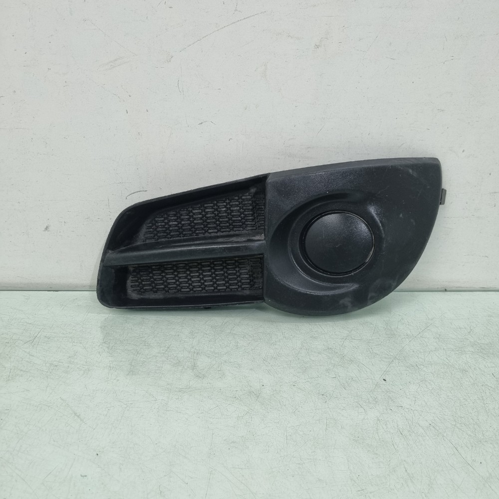 Moldura Do Cibié Esquerda Chevrolet Montana 2015/2019 Rec 1