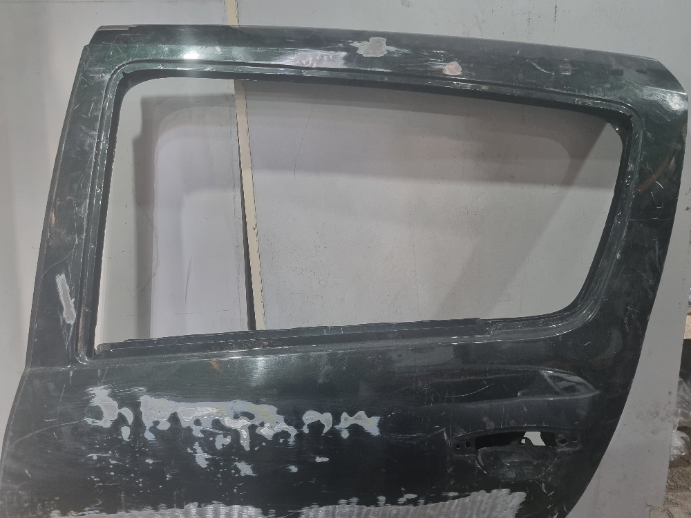 Porta traseira esquerda Renault Sandero 2008/2014 recuperada 3