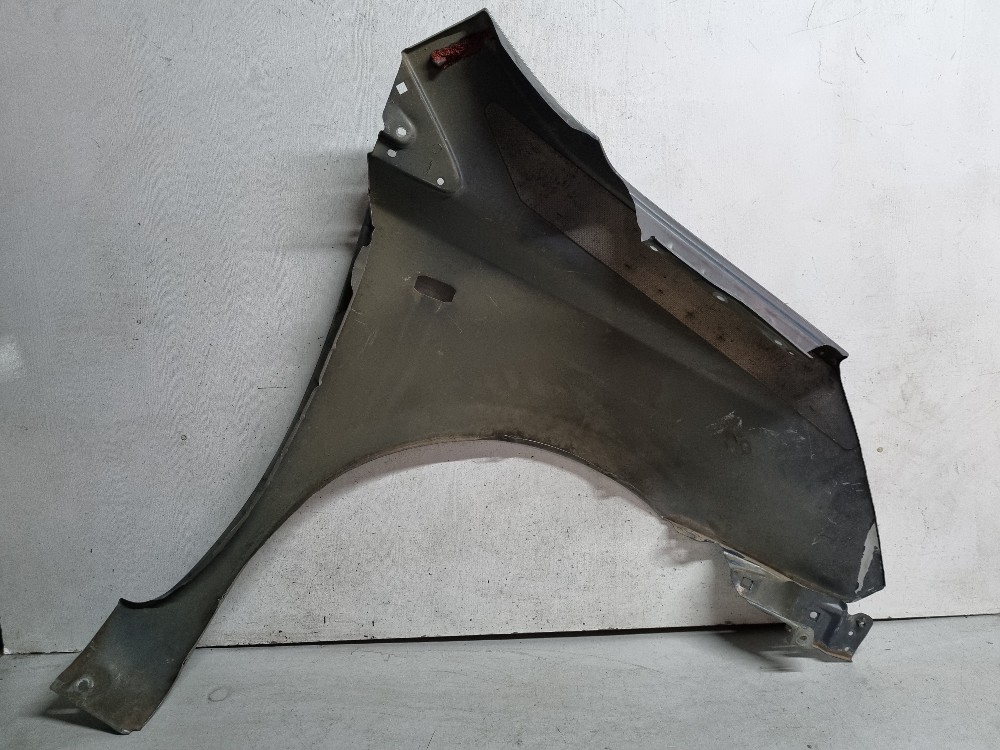 Paralama Lado Esquerdo Nissan Livina  Modelo 2010/2016 5