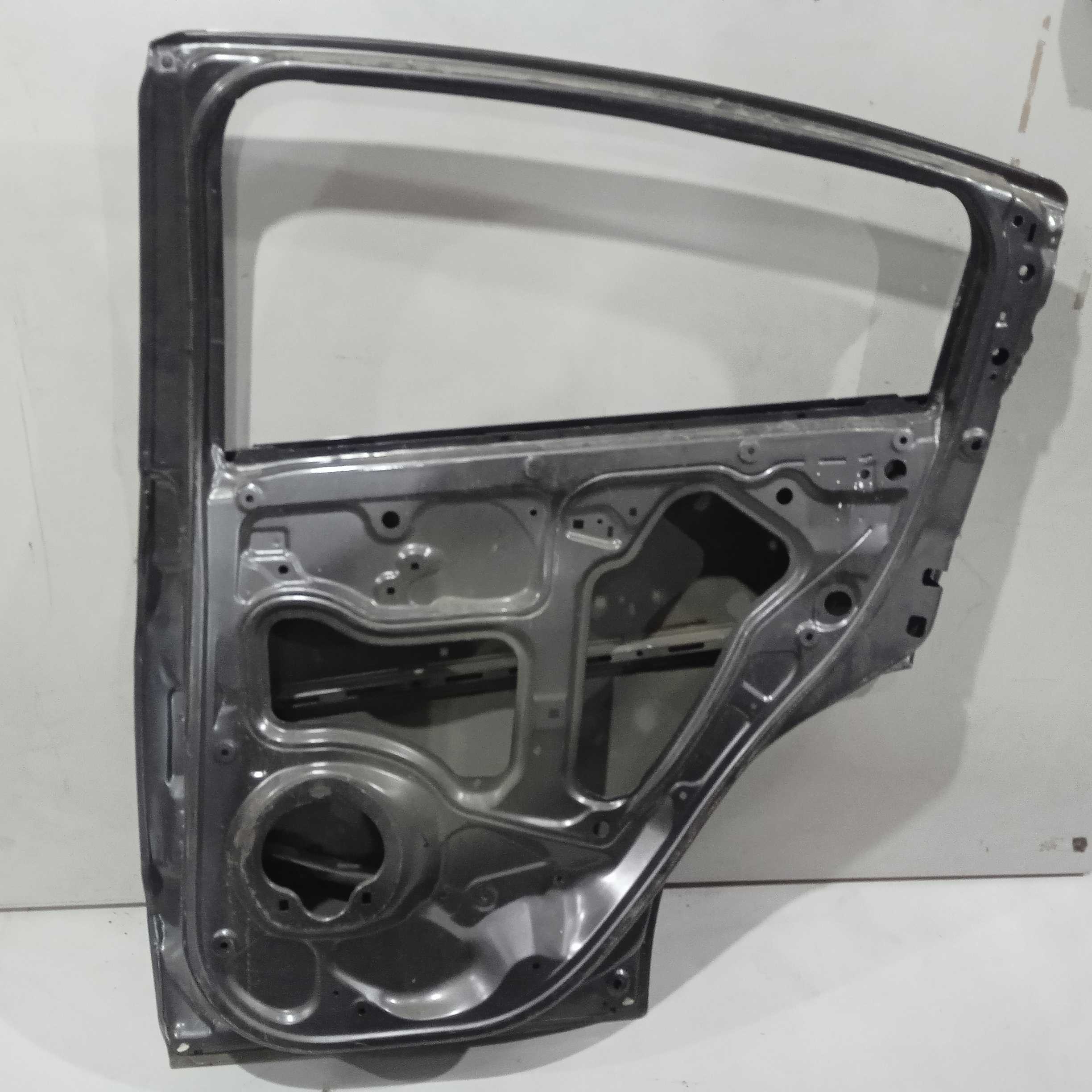 Porta traseira Lado direito Honda hr-v 2015 a 2020 2