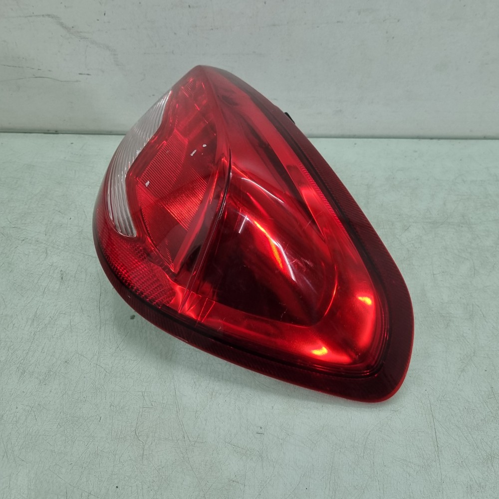 Lanterna Lado Direito Renault Kwid 2016 À 2019 3