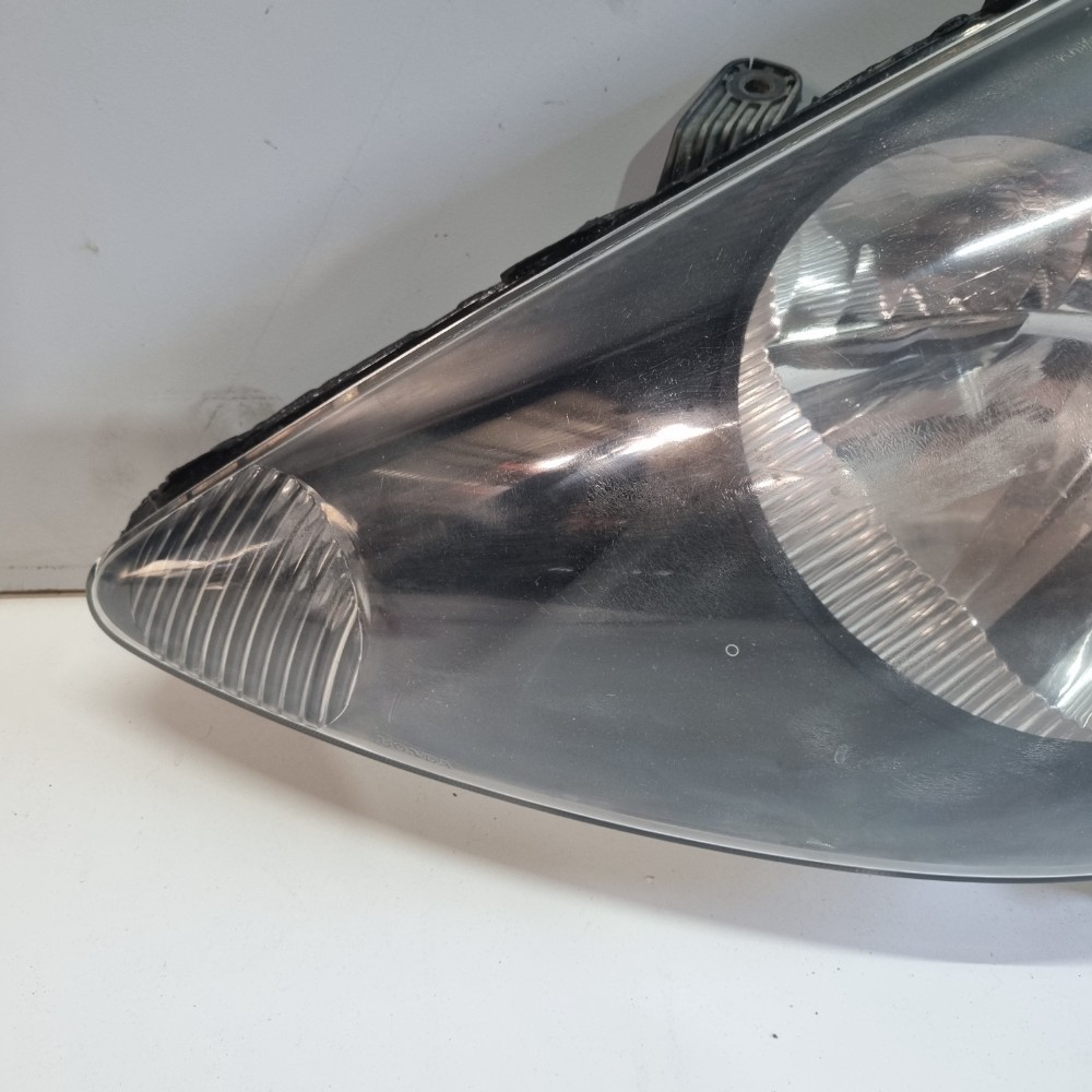Farol Do Lado Esquerdo Honda Fit Modelos 2004/2008 Esquerdo/motorista