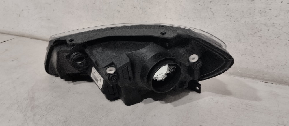 Farol Direito Simples Gol G7 2017/2018 7