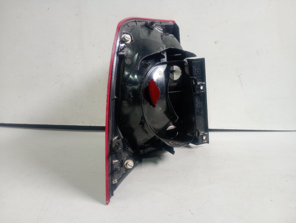 Lanterna Direita Oroch 2015/2025 Recuperada 5