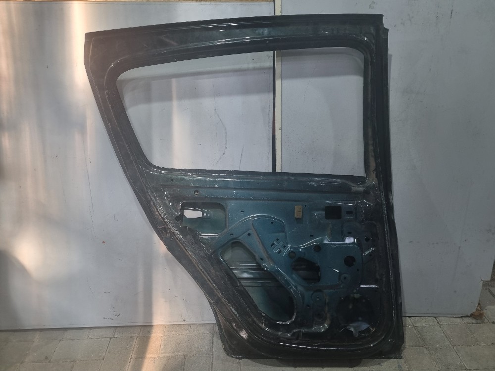 Porta traseira esquerda Renault Sandero 2008/2014 recuperada 4