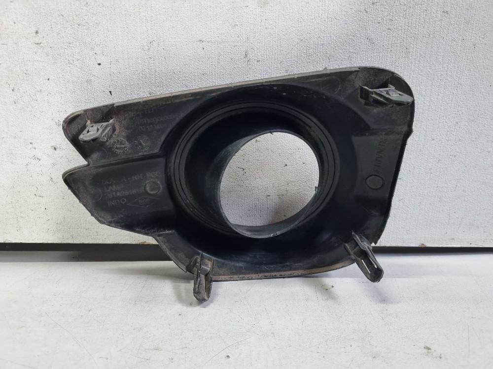 Moldura Do Cibié Direito Renault Kwid 2017 / 2021 Semi-nova. 4