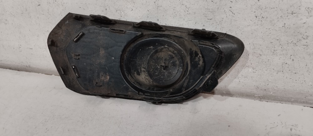 Moldura Milha Esquerda Sandero 2015/2019 Esquerdo 4