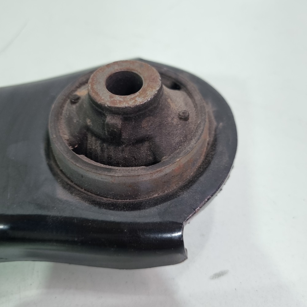 Bandeja Dianteira Esquerda Nissan Sentra 2013/2016 Usado 4