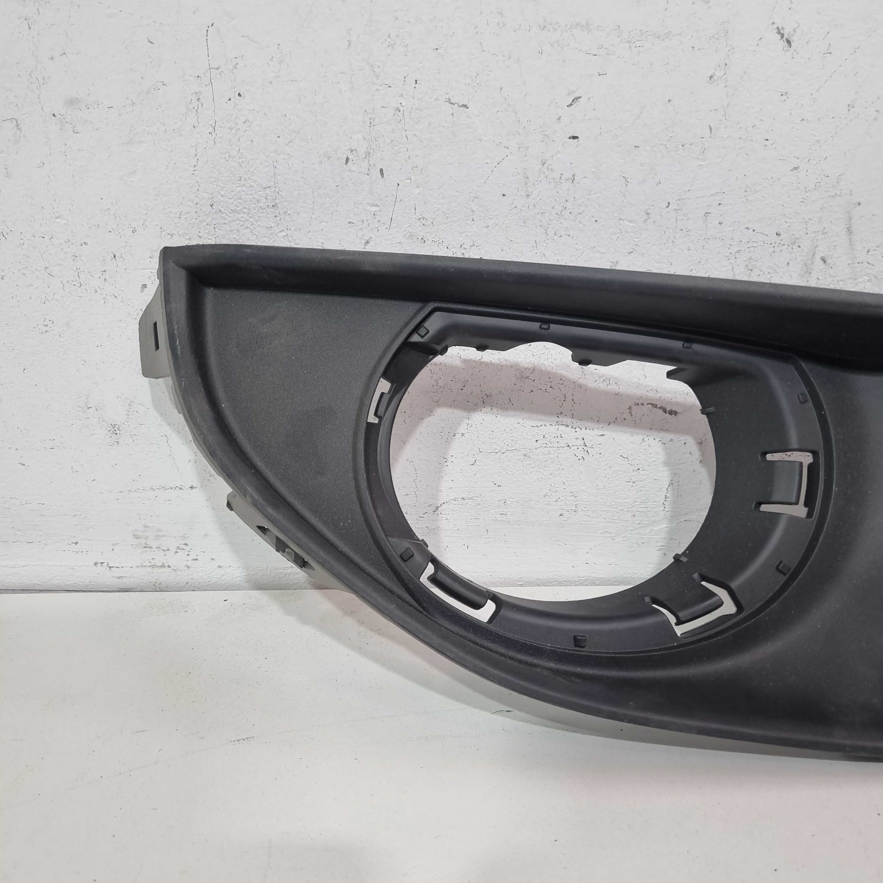 Moldura Do Farol De Milha Direito Chevrolet S-10 2017/2020 Direito 2