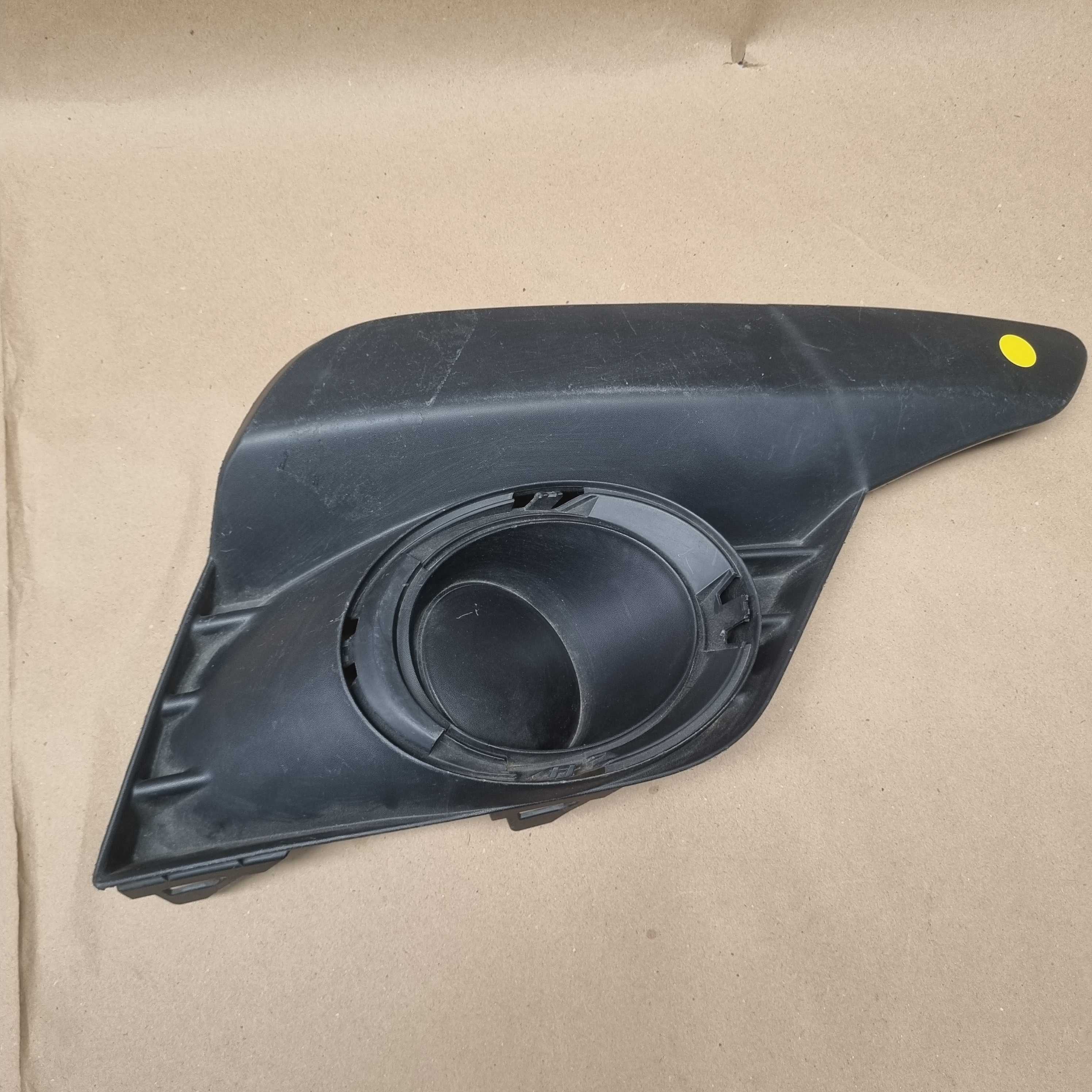 Moldura De Farol De Milha Direita Renault Sandero 2019/2021 Preto 2