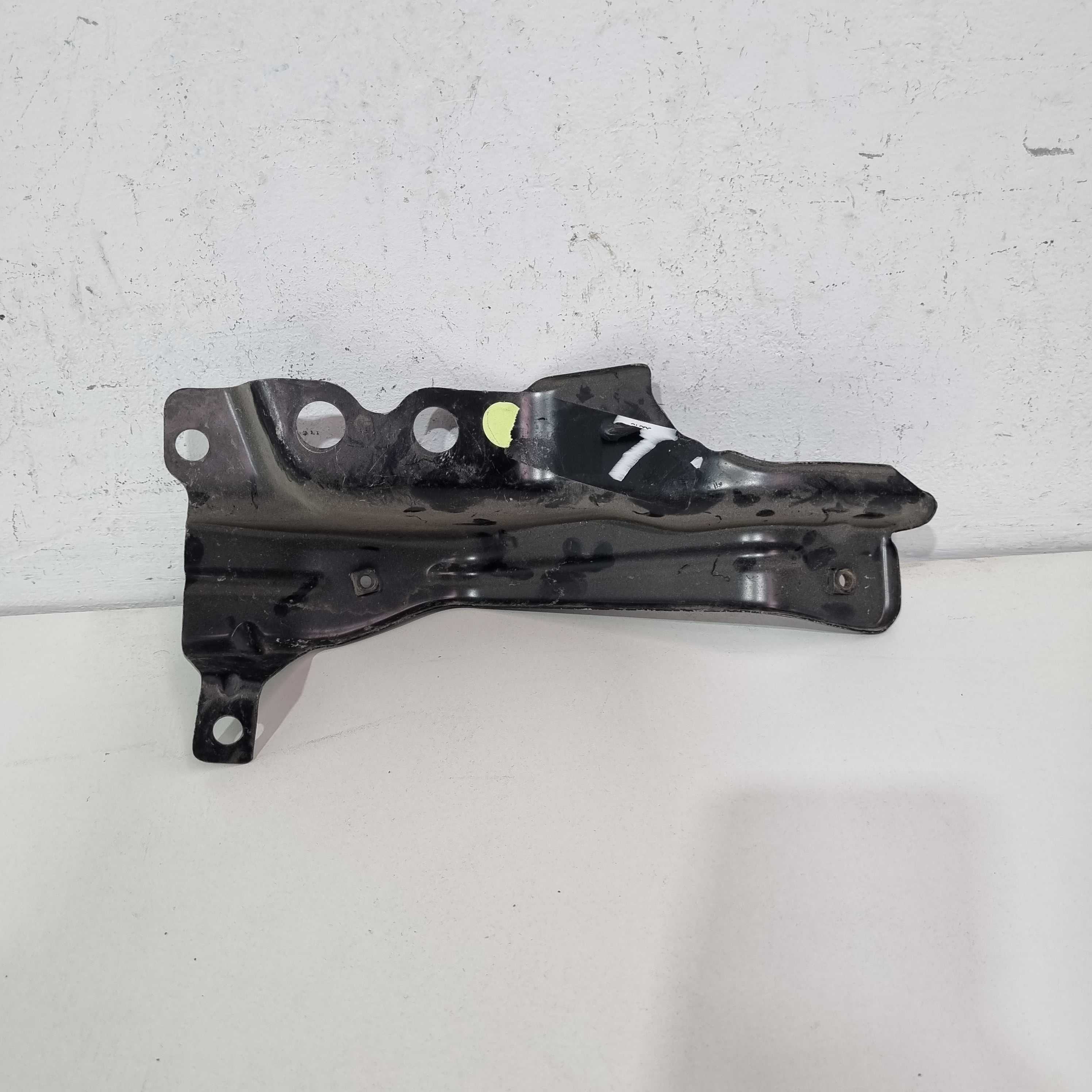 Suporte Do Farol Esquerdo Volkswagen Spacefox 2003/2010 8