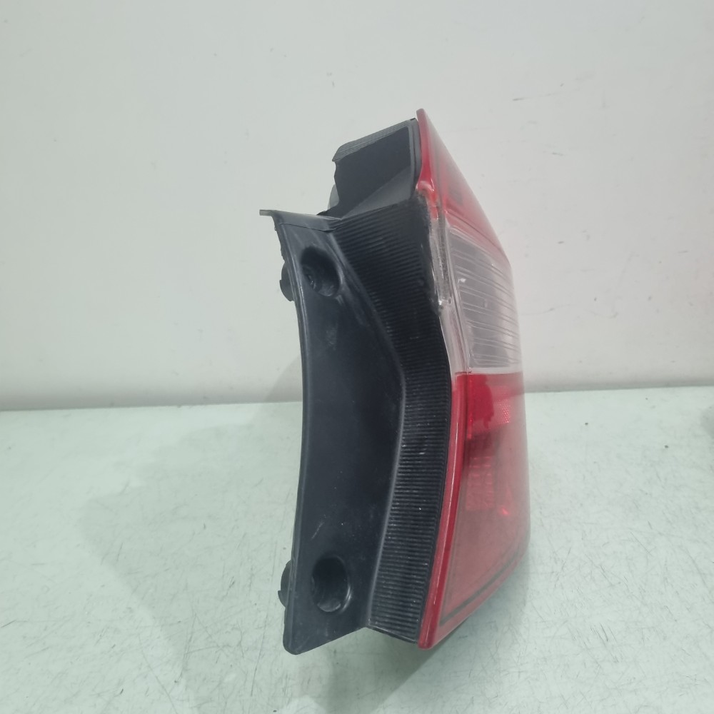 Lanterna Do Lado Direito Ford Ka Sedan Modelos 2015/2018 Direito/passageiro 4