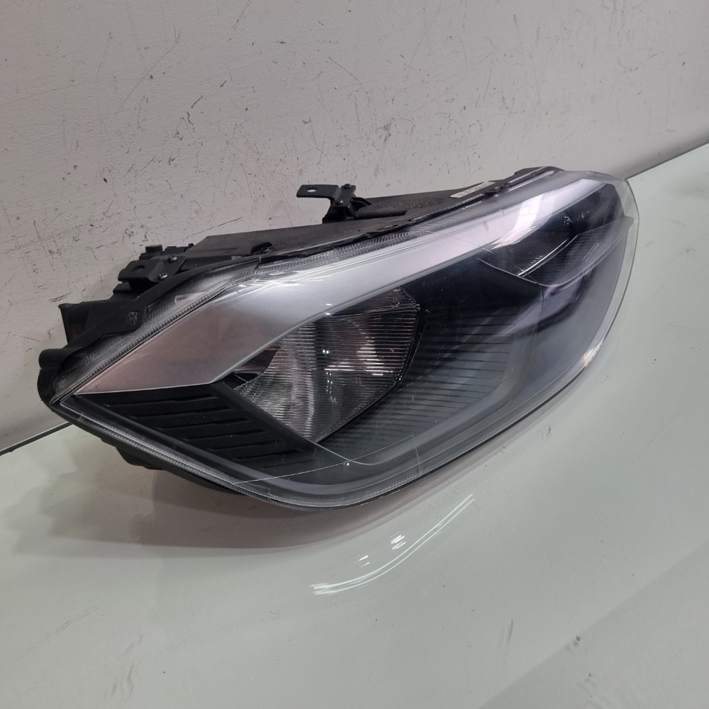 Farol Dianteiro Direito Volkswagen Polo Tracker 2023/2025 Direito/passageiro 2