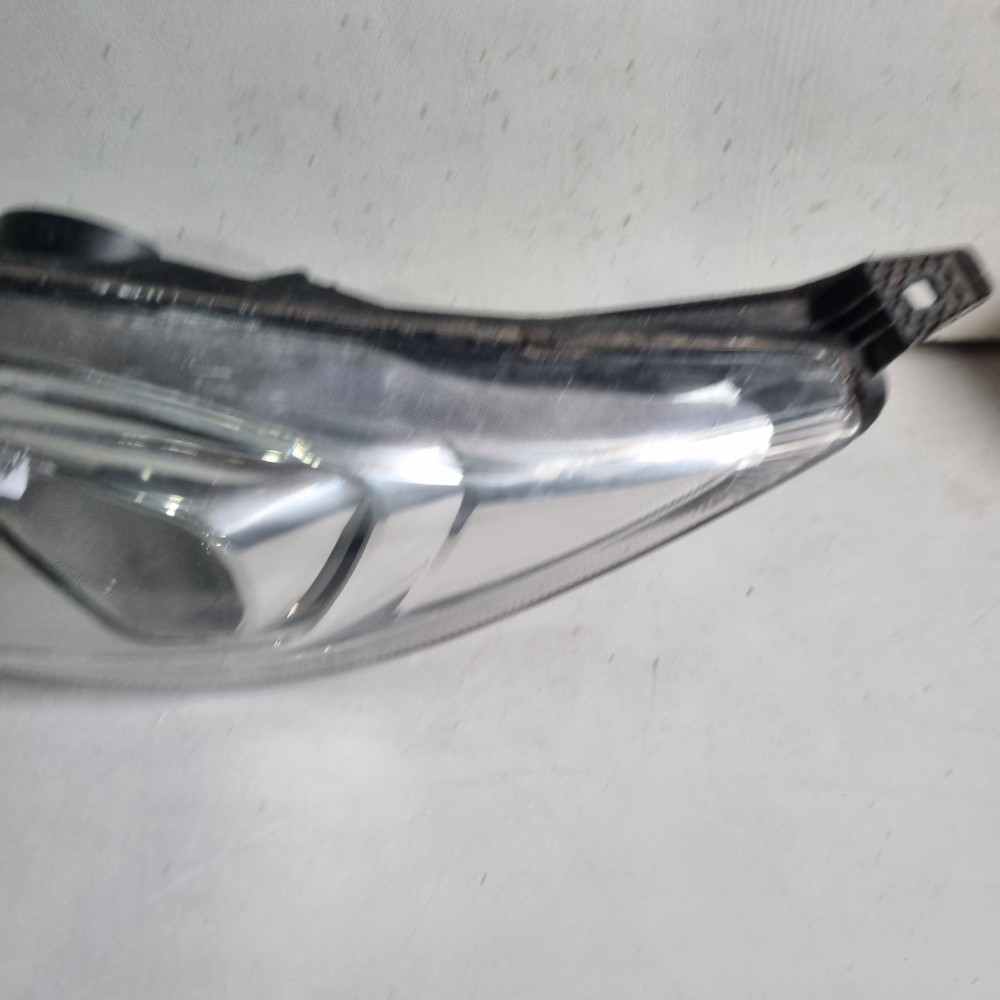 Farol Dianteiro Esquerdo Ford New Fiesta 2015/2019 Esquerdo/motorista 3