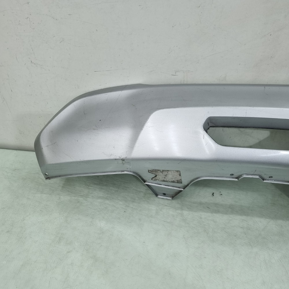 Spoiler Parachoque Traseiro Chevrolet Tracker 2020/2022 2