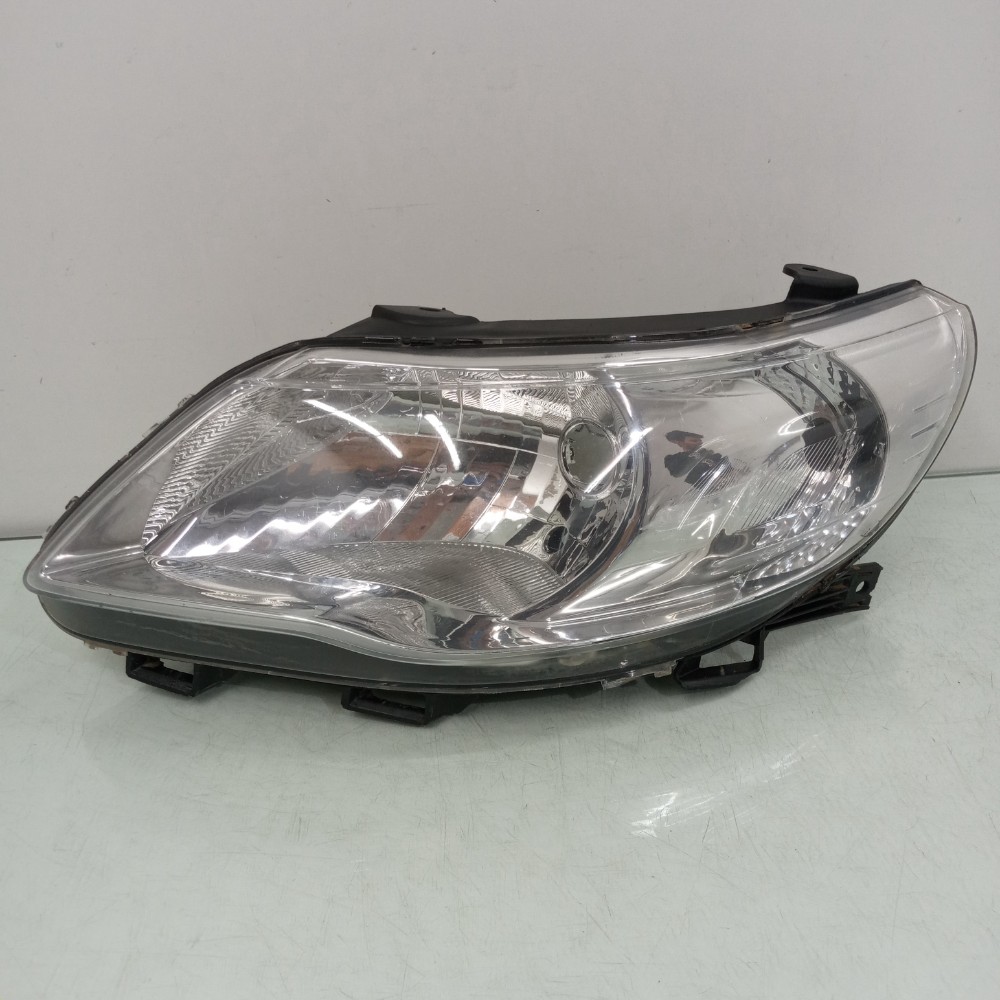 Farol Lado Esquerdo Foco Simples Volkswagen Gol 2008 À 2012