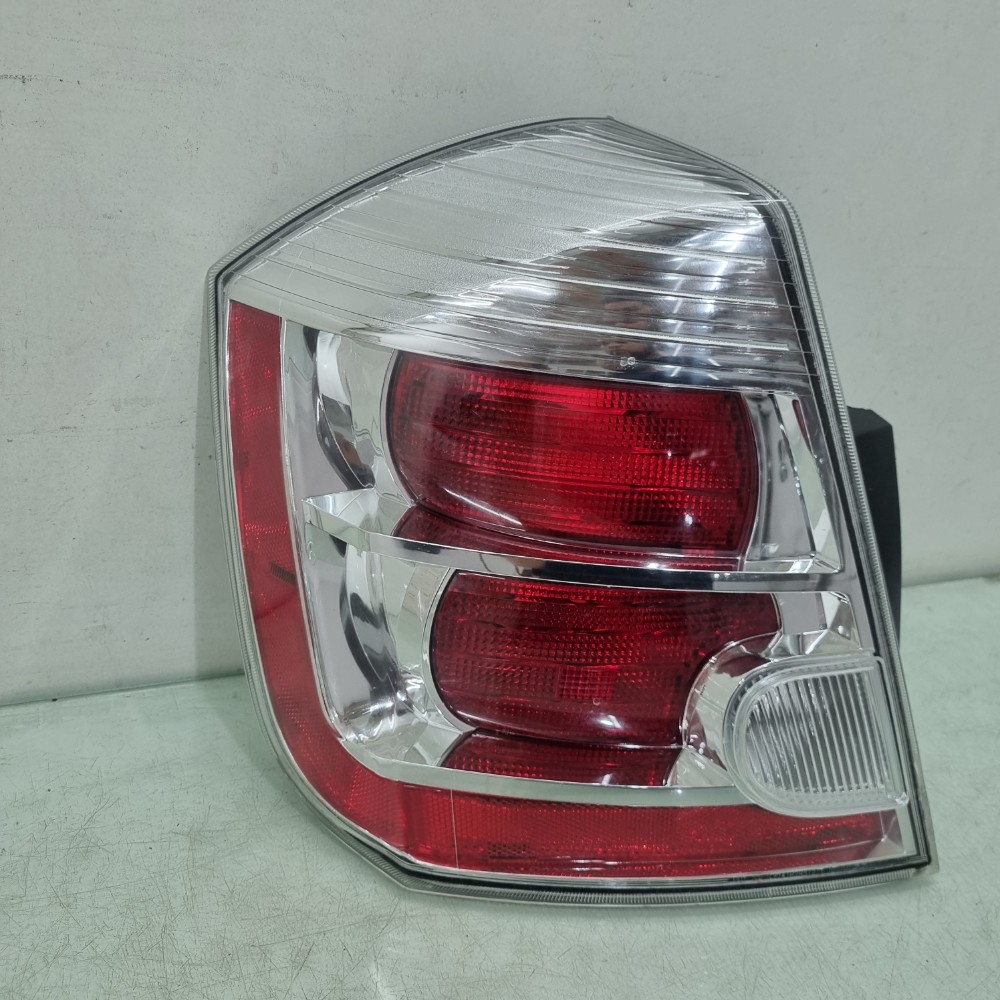 Lanterna Esquerda Original Nissan Sentra 2008/2011 1