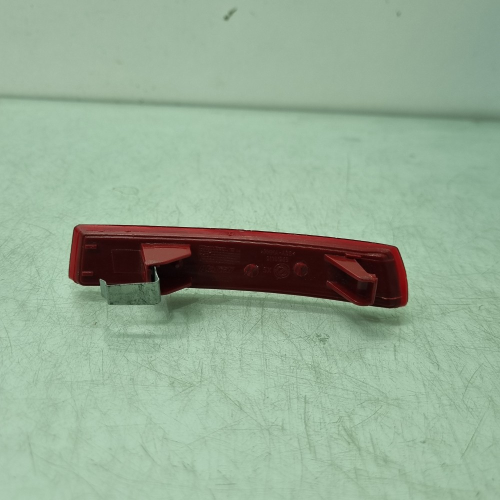 Refletor Traseiro Do Lado Esquerdo Fiat Bravo 2012/2016 4