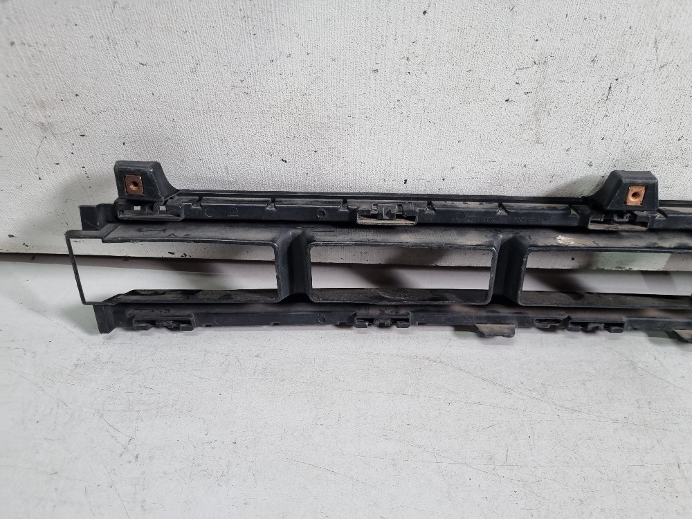 Grade Inferior Central Do Jeep Compass 2022/2024 Recuperado. 3