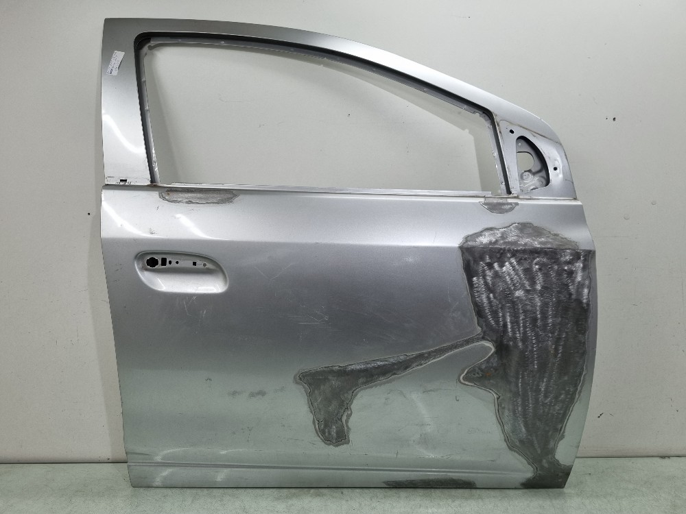 Porta dianteira direita Chevrolet Onix 2013/2019 recuperada 1