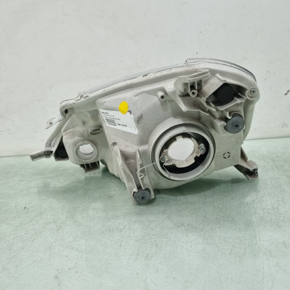 Farol Direito Original Toyota Etios Modelos 2013/2015 Direito/passageiro 4