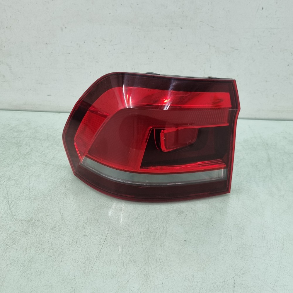 Lanterna Esquerda Original Volkswagen Fox 2015/2021 1