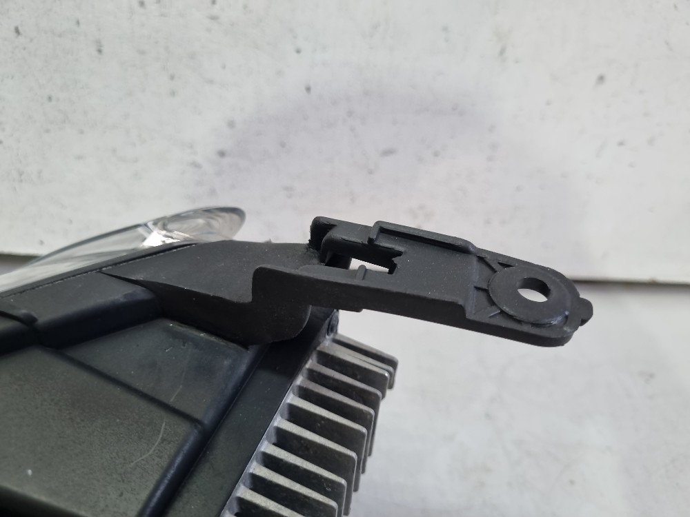 Farol Direito Superior Renault Kwid 2022/2025 Recondicionado 8