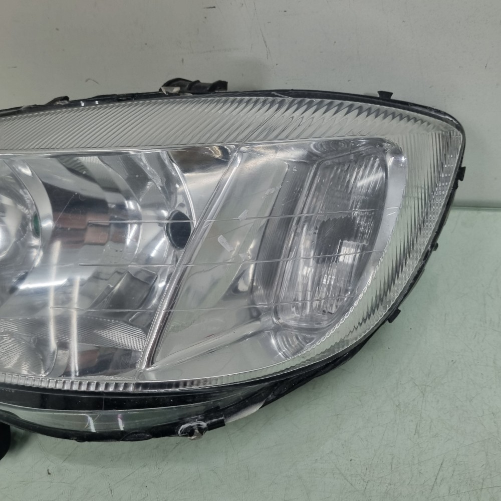 Farol Dianteiro Esquerdo Chevrolet Zafira Modelos 2001/2012 Esquerdo/motorista 5