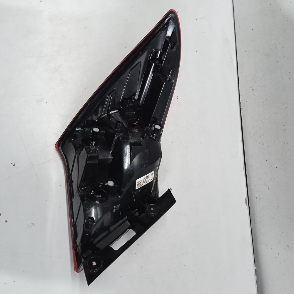 Lanterna Direita Chevrolet Prisma Ano 2016/19 Recuperada 4