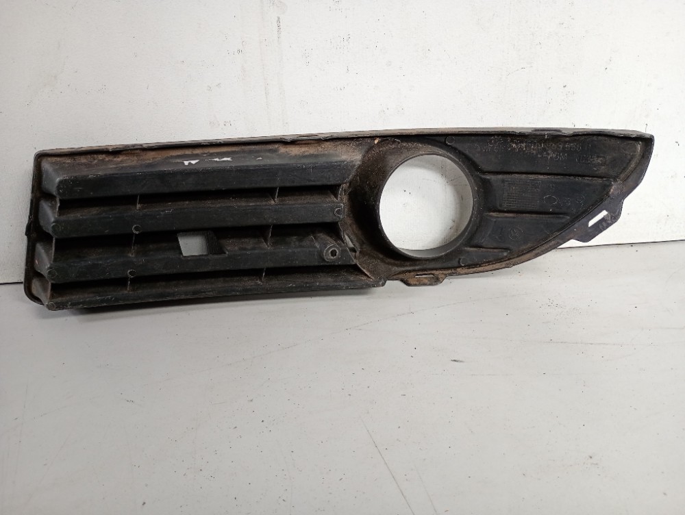 Moldura Do Milha Direita Volkswagen Polo 2008/2011 Original Direito 3