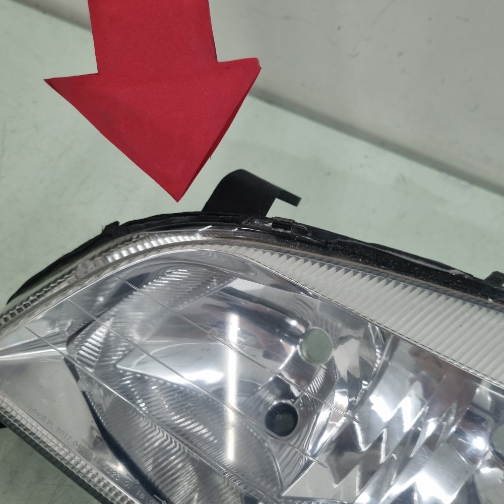 Farol Dianteiro Esquerdo Chevrolet Zafira Modelos 2001/2012 Esquerdo/motorista 8