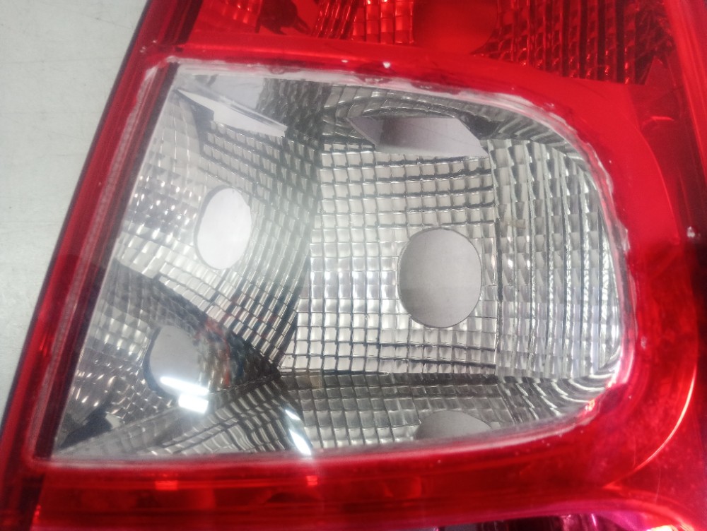 Lanterna Traseira Direita Renault Logan 2011/2014 Direito/passageiro 8