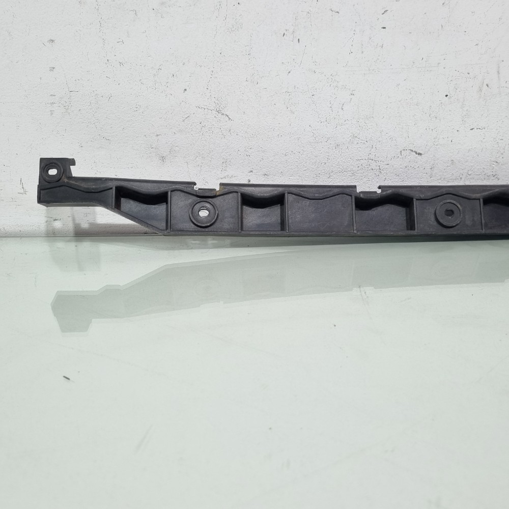 Guia Parachoque Traseiro Volkswagen Fox Modelos 2010/2014 3