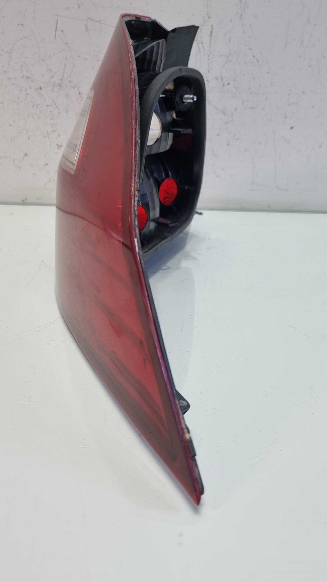 Lanterna lado direito Chevrolet Prisma modelo 2006/2012 2