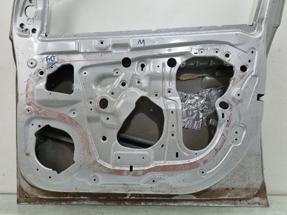 Porta dianteira direita Chevrolet Onix 2013/2019 recuperada 5