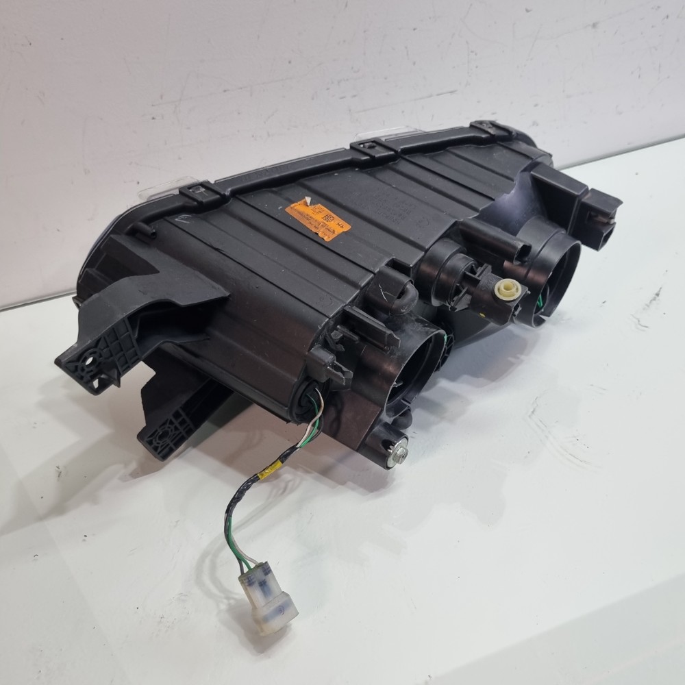 Farol Inferior Do Lado Direito Renault Kwid 2023/2024/2025 Direito/passageiro 2