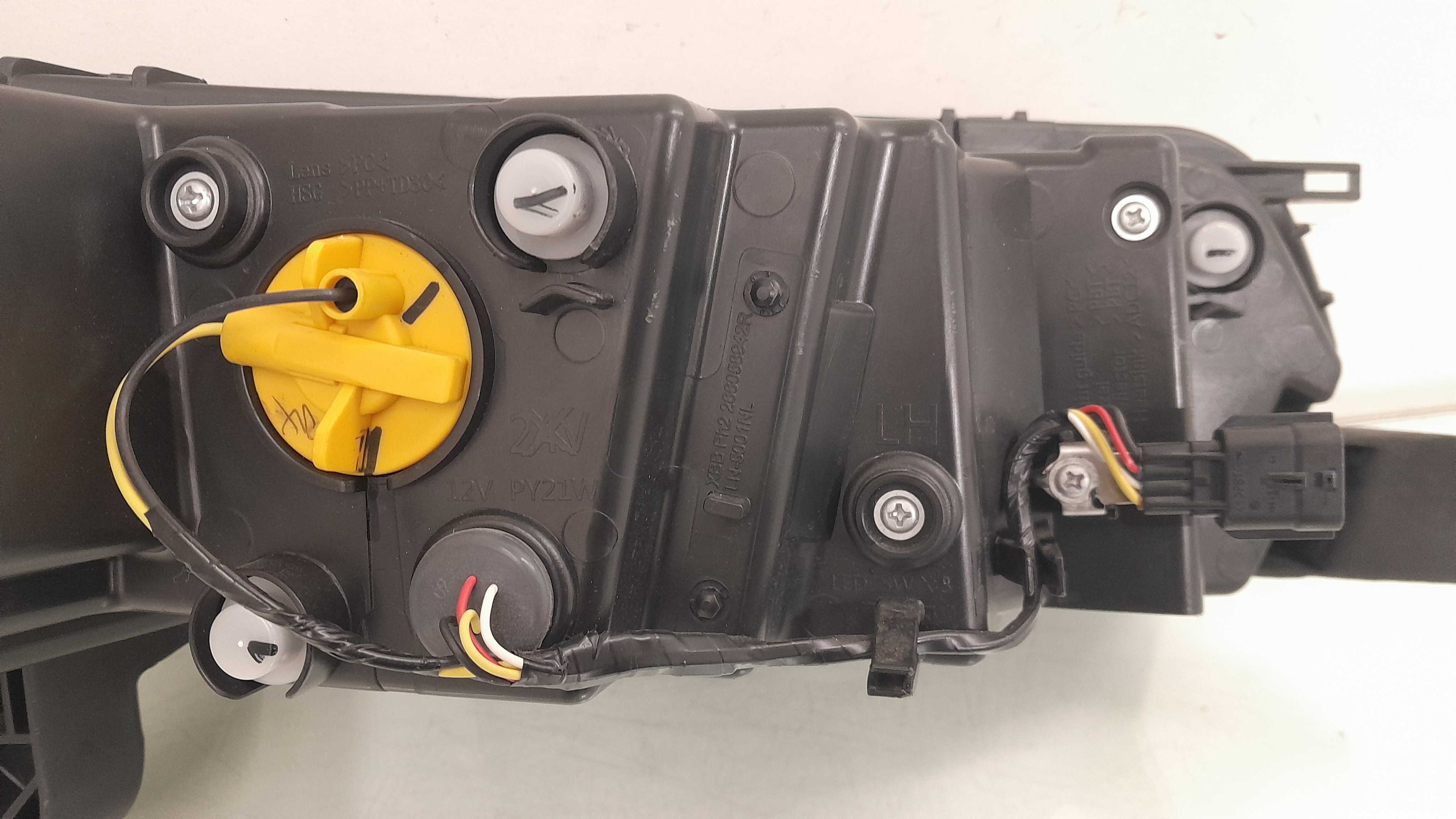 Farol Esquerdo Superior Renault Kwid 2022/25 Original Recup. 6