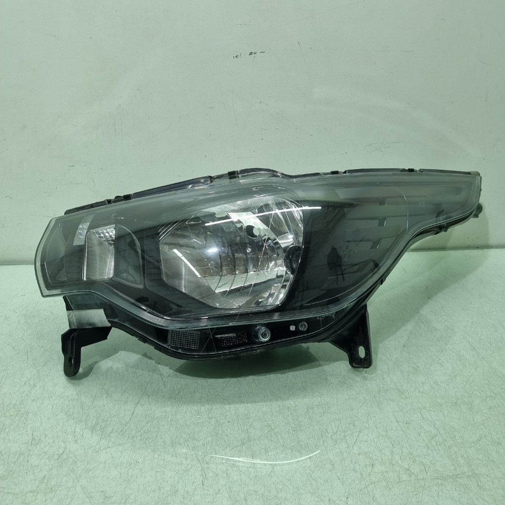 Farol Do Lado Esquerdo Fiat Mobi Modelos 2017/2023 Esquerdo/motorista 1