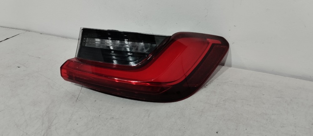 Lanterna Direita Recuperado Bmw 320i 2020/2023 2
