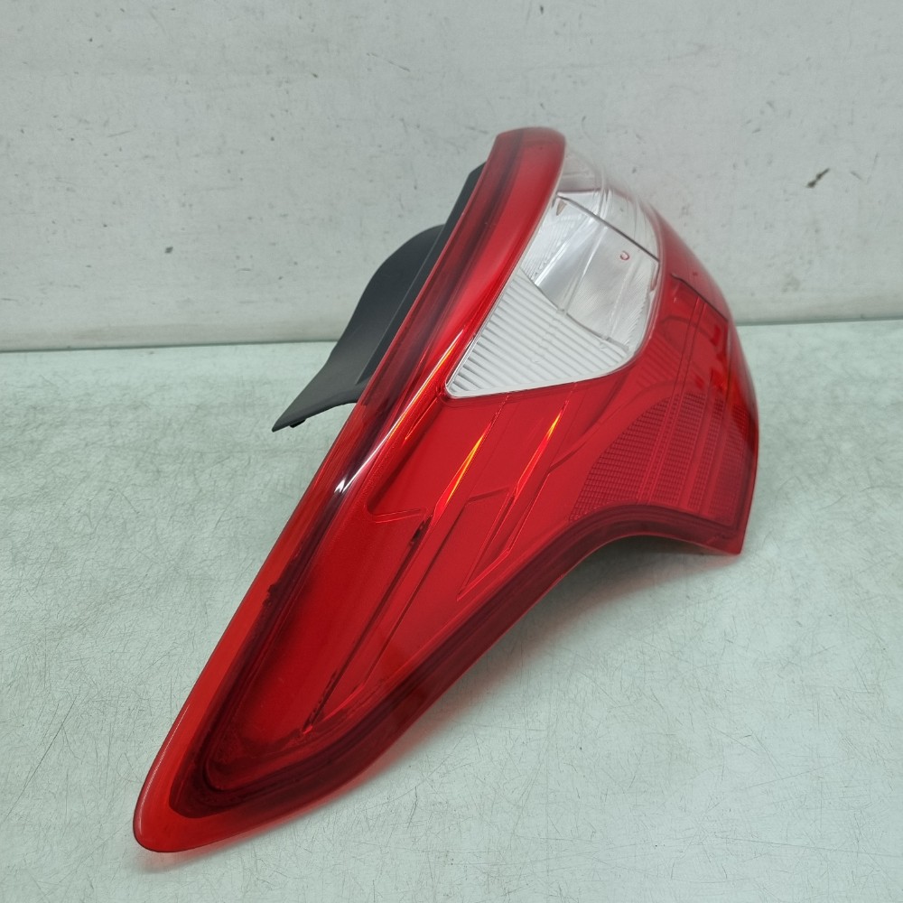 Lanterna Esquerda Ford Focus Sedan 2013/2015 Rec 3