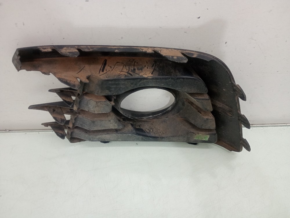 Moldura Direita Farol De Milha Volkswagen Gol G7 2016/2018 Preto Direito 4