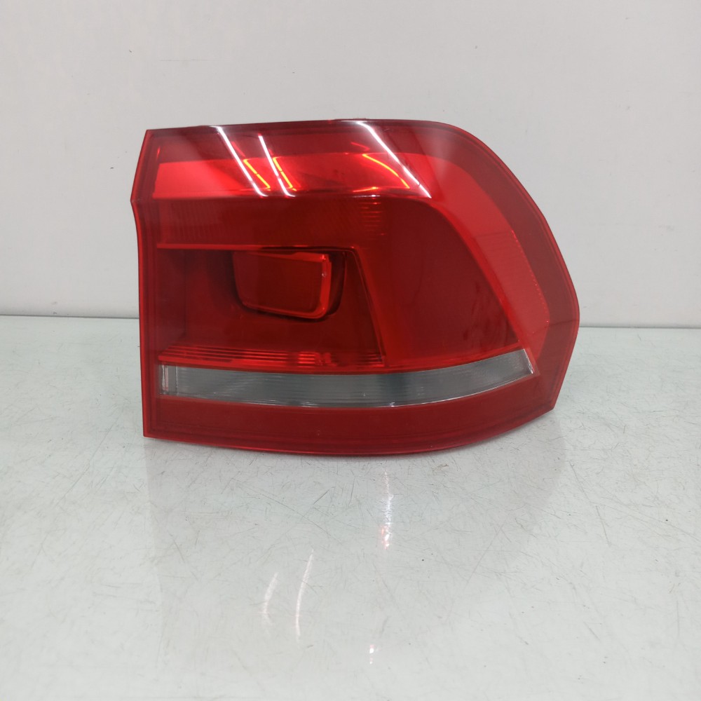 Lanterna Direito Para Chevrolet Fox 2015/2020 Recupurado Direito/passageiro 1