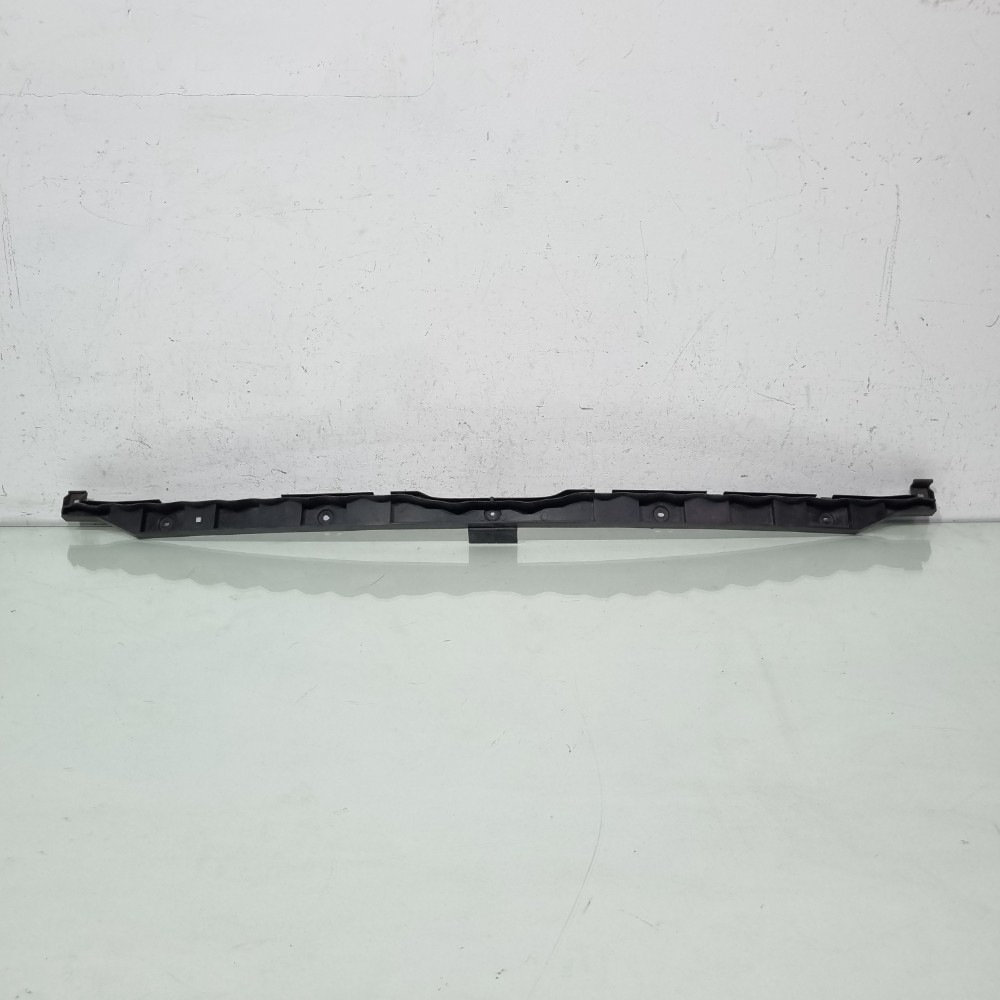 Guia Parachoque Traseiro Volkswagen Fox Modelos 2010/2014 1