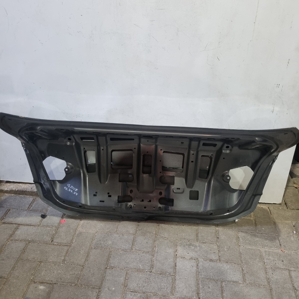 Tampa Traseira Chevrolet Cruze 2021/2024 Recuperada 2