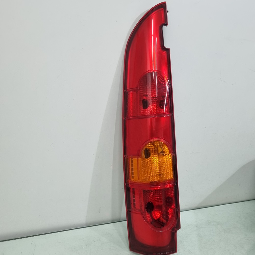 Lanterna Lado Esquerdo Renault Kangoo 2008/2014 Recuperado. Esquerdo/motorista 1